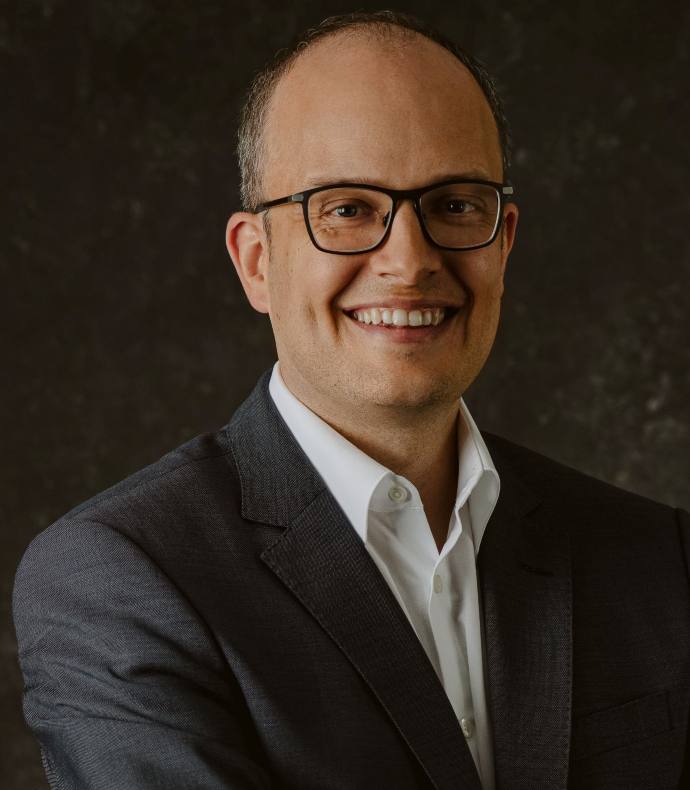 Prof. Reto Kaderli